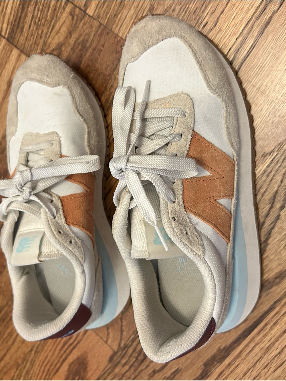 New Balance Kids Beige & Tan Sneakers with Orange 'N' Accent